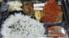ピーマンの肉詰めとチキンのトマトソースかけ弁当「サンドイッチBOX！」