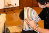 参加者でお互いにマッサージをしてみます💕「旧長井小学校で行われた《大人のクラス活動》に参加してきました。」