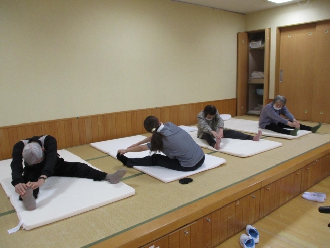 12月は 体操強化月間 健康維持のため 日々体操に励んでいます デイサービスセンター加治川の里のニュース まいぷれ 新発田 胎内 聖籠 12月は 体操強化月間 健康維持のため 日々体操に励んでいます デイサービスセンター加治川の里のニュース まいぷれ 新発田 胎内 聖籠