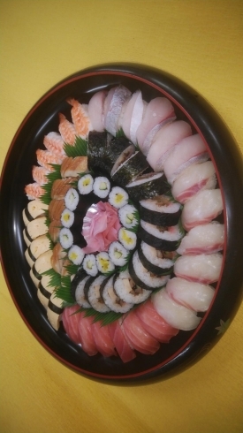 宅配寿司セット４０００円（消費税別途）「おせち料理の注文ありがとう」