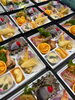 「お祭りの後の食事会に 彩り豊かな料理を囲む「御料理 あがわ」の仕出し折詰」