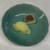 柔らかい求肥の中は小豆こしあんです「うぐいす餅はじめました！」