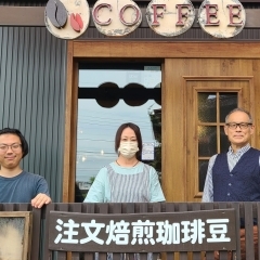 高根木戸駅近　自家焙煎コーヒー豆の購入もできるカフェ　tip cafe