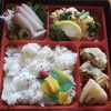 「明日の日替り弁当は「鶏の唐揚げ」」
