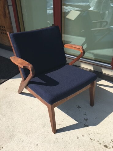 パーソナルチェア MAY ウォールナット材「パーソナルチェア MAY 札幌市南区にある無垢材の家具専門店『彩工房畑山』」