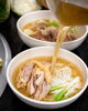 「Phở Master Y có gì khác biệt? Bí quyết nước dùng từ Nghệ nhân dân gian Nguyễn Quốc Y」