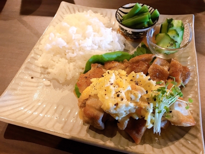 前回の照り焼きチキンタルタル「本日はかぼちゃのポタージュ♡」