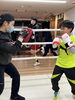 女性トレーナーのミット打ちも！！「村上ボクシングジム」