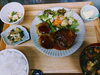 ダブルランチ（週替わりの主菜とハンバーグ）「週替わりランチは♥メンチカツ♥」
