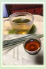 レモングラスハーブと。「リラッサンテの施術はアフターteaまで！施術後のtea現在は、定番の梅醤番茶、ハーブティ、びわ茶からお選び下さい。夏はハーブソーダや酵素ジュースを作ってましたが、冬は○○湯ですね。」