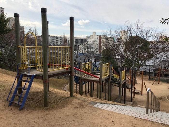 下関公園 下関運動公園 冒険広場 集合広場 自由広場 新しいから懐かしいまで 家族で遊べる 下関公園特集 まいぷれ 下関市 下関公園 下関運動公園 冒険広場 集合広場 自由広場 新しいから懐かしいまで 家族で遊べる 下関公園特集 まいぷれ 下関市