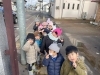横断歩道もしっかり左右確認して、手を挙げて渡れたよ「２５日からは、冬休みの預かり保育期間に入りました！」