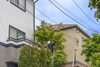 、幅広く草取りや草刈り、除草剤散布などの作業「雑草を放置すると、草が伸び放題になるだけでなく、害虫の発生や異臭、近隣トラブル、不法投棄などに繋がります。定期的な草刈りは重要であり、最適な時期から外れていても、雑草が伸び切っているときにはタイミングを気にせず刈り切ることが重要です。」