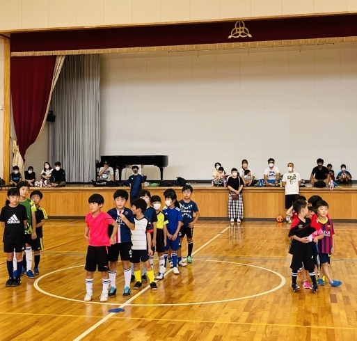 「松本山雅コーチ陣の指導による「サッカー教室」開催【木曽ロータリークラブは国際的な奉仕団体です】」