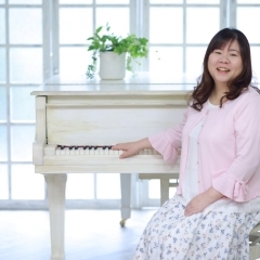 石橋ピアノ【杉田駅】アットホームな雰囲気の、幅広い世代が楽しくレッスンしています♪