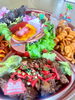 「食卓で楽しむ沖縄の味！大好評のオードブル「おうちでゆいゆい」で楽しいひとときを🌺」