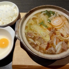 もつ煮込みうどん居酒屋香川