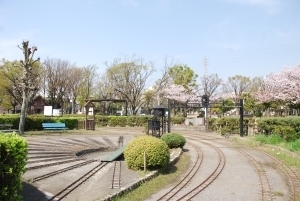 駅前公園