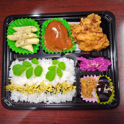 ハンバーグ&唐揚げ弁当「10月20日のお弁当」