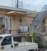 施工前「【施工事例】ブルーグレー色の塗装でオシャレな仕上がり♪　広い戸建住宅の屋上・外壁塗装防水工事 【神戸市西区 リフォーム　便利屋】」
