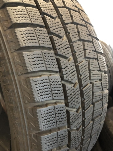 「【中古タイヤ】225/50R17 94Q スタッドレス4本セット 2017年製 ￥39,900」