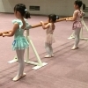 プレクラス　対象：未就学児（4才～）　日時：火曜日 (17:30 ～ 18:30)