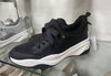 シックなブラック「radiantスニーカー入荷！サイドのラメがきらめく2色展開👟　ティオフジヤ【上級シューフィッター在籍】」