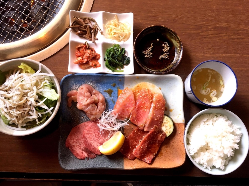 黒毛和牛焼肉と本格もつ鍋 山樹 お昼からご機嫌な焼肉ランチ まいぷれ編集室一押し 豊明 東郷 日進 長久手のおすすめランチ まいぷれ 豊明 東郷 日進 長久手