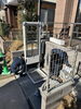 施工中「駐車場からお部屋へ安全に｜車椅子用昇降機設置事例のご紹介」