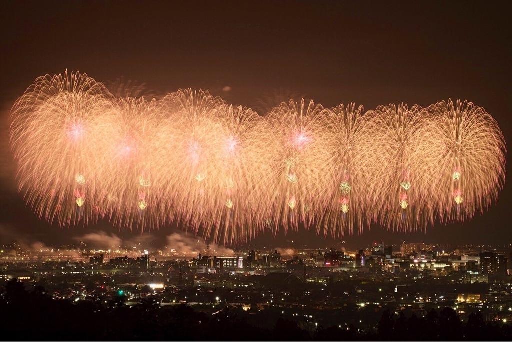 長岡花火q A 長岡花火2019 完全攻略ガイド まいぷれ 長岡市