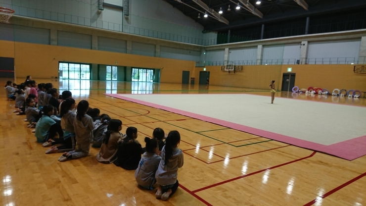 全日本チャイルド選手権大会に出場する選手の試技会「発表会に向けての小学生合同練習会を行いました」
