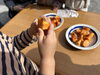 甘くて美味しい柿です「園庭の柿の収穫」