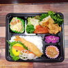 チーズハンバーグ＆チキン＆エビフライ＆唐揚げ「本日のお弁当ラインナップのご案内」
