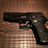 シグザウエルP226