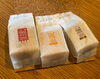 単品での販売もしていますのでご自宅用には単品購入！「高尾ポテト　絶賛販売中！数々の賞を受賞しているお墨付きの高尾ポテト。わかりやすいところだと八王子手土産グランプリ　最優秀賞。間違いない美味しさ。どのシチュエーションにも対応できる優れた八王子銘菓　これを買っとけば問題なし　八王子代表　お菓子」