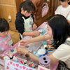 お隣のブースの姉妹ちゃん達も楽しんでくれました♪「連休中の2日間、ありがとうございました☆」
