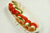 生ハムとモッツァレラの一口カプレーゼ「プレミアムコース料理8品3Ｈカラオケプレミアム飲み放題付4200円⇒3200円　受付休止中」