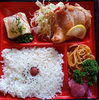 「明日の日替り弁当は鮭フライ」