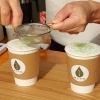 点てたての宇治抹茶を使ったラテ😊「【イベント出店】オリジナル抹茶ラテや自家焙煎ほうじ茶が飲める!」