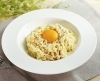 濃厚カルボナーラ「【商品・レシピ紹介🍜🍝】冷やしラーメン／濃厚カルボナーラの作り方【ノンフライ乾麺】」