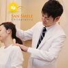 首や背骨の歪みをチェック「夏バテ予防はお腹から◇8月は胃腸の働きを整えましょう」