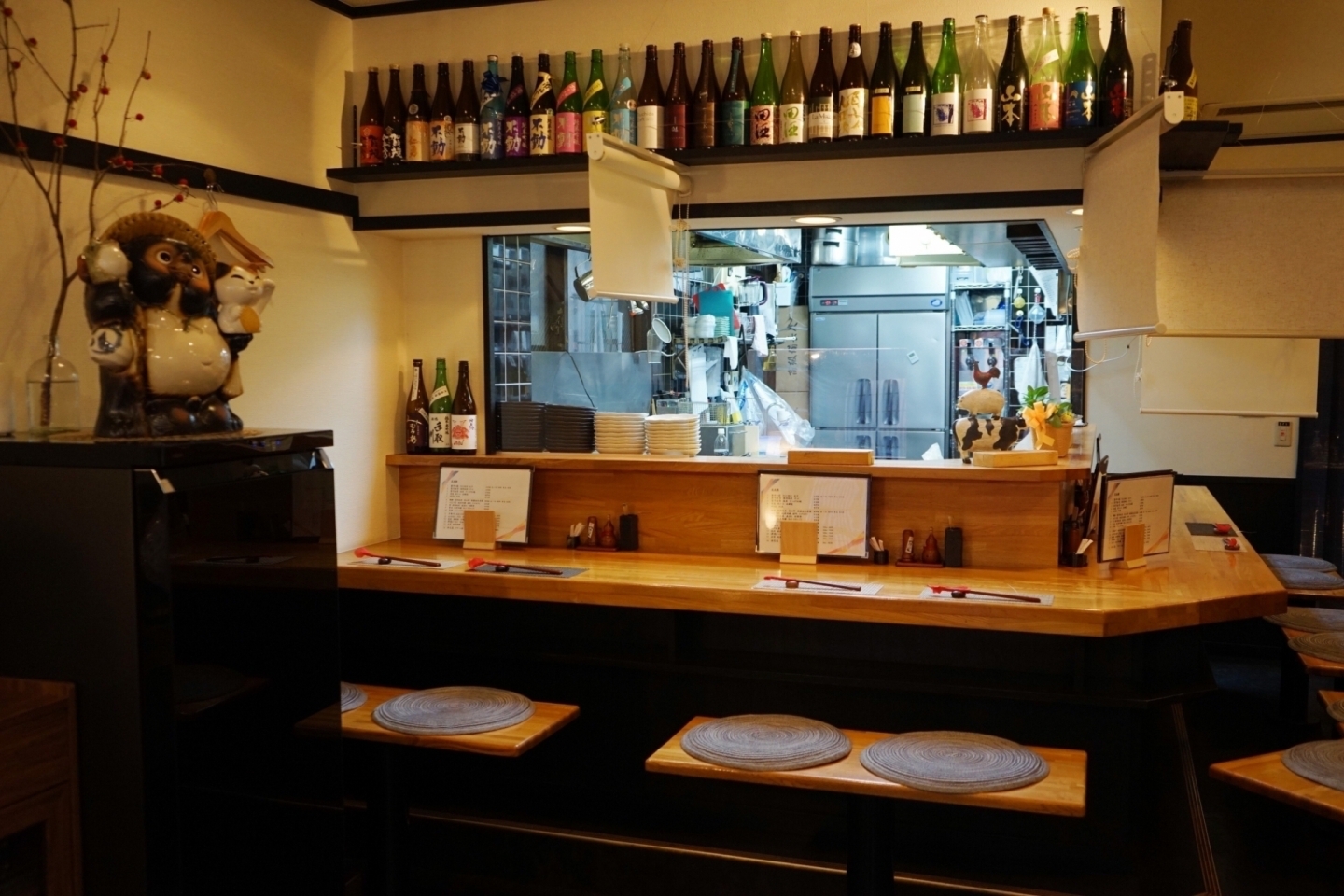 船橋市内でひとり飲みにオススメ 居酒屋 ダイニングバー 飲み屋さんまとめ 船橋のおすすめグルメ まいぷれ 船橋市 船橋市内でひとり飲みにオススメ 居酒屋 ダイニングバー 飲み屋さんまとめ 船橋のおすすめグルメ まいぷれ 船橋市