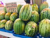 「大きいスイカあります！【お肉・野菜・果物は清武町の黒木商店で♪】」