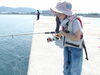 さおのセットの仕方や釣り方を教えてもらって、「「はじめての海つり！」１０月１３日（日）小学生、参加者募集中です。」