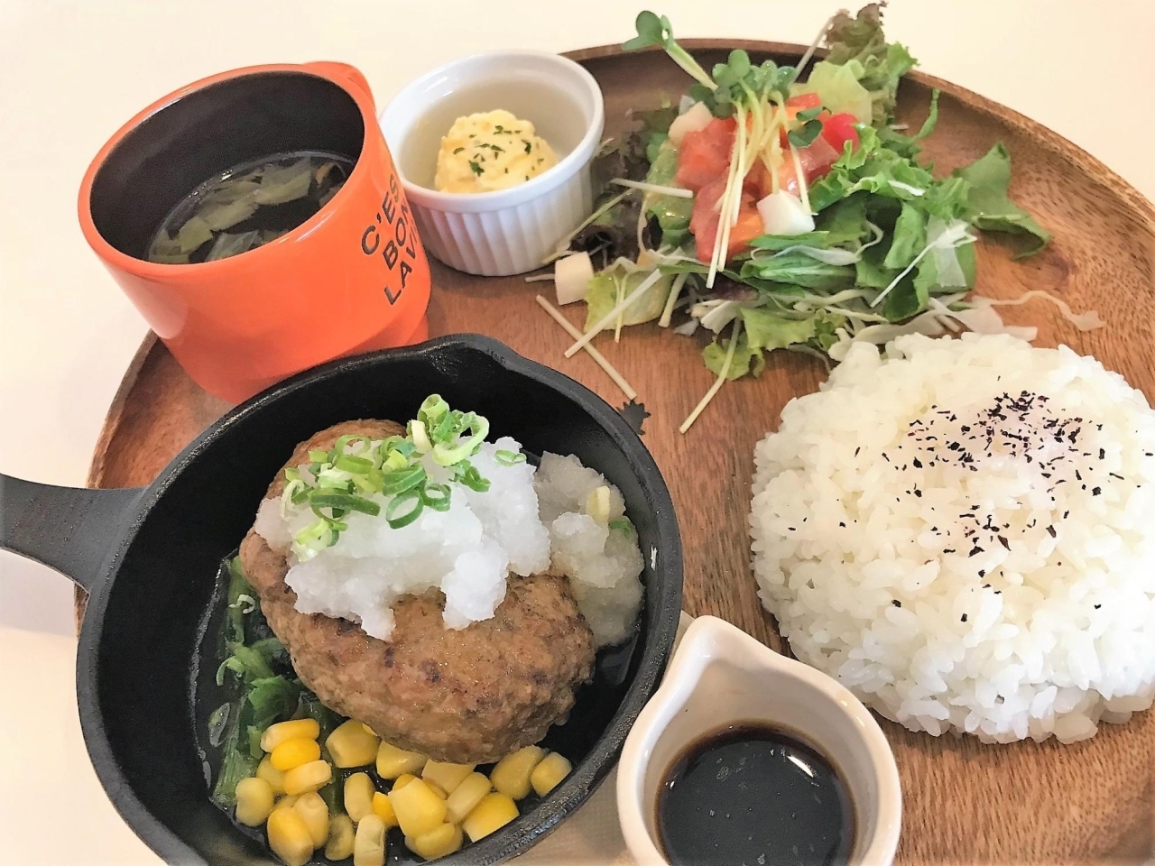 Cafe Riccio カフェ リッチョ グリルハンバーグステーキランチ 豊田市 みよし市のグルメ ランチ特集 おいしいランチ おすすめランチ まいぷれ 刈谷 知立 Cafe Riccio カフェ リッチョ グリルハンバーグステーキランチ 豊田市 みよし市のグルメ ランチ特集 おいしいランチ おすすめランチ まいぷれ 刈谷 知立