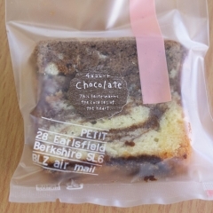 パウンドケーキ　チョコ味