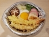 テイクアウトの鍋焼きうどん、1200円「太巻き3種類、オードブルと一緒にどうぞ」