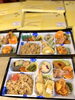 お弁当。テイクアウトにて。「新年会は、あがわで。忘年会も終盤に…」