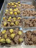 季節の栗赤飯と赤飯です。イベントでも販売します。「かどまレンコンで門真どらやき「まどか」販売！」