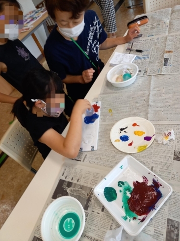 水風船スタンプと習字をしました めぶみのニュース まいぷれ 八女市 広川町 水風船スタンプと習字をしました めぶみのニュース まいぷれ 八女市 広川町